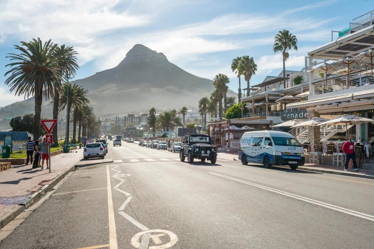 Villa Lush Family In Prestigious Area Cape Town