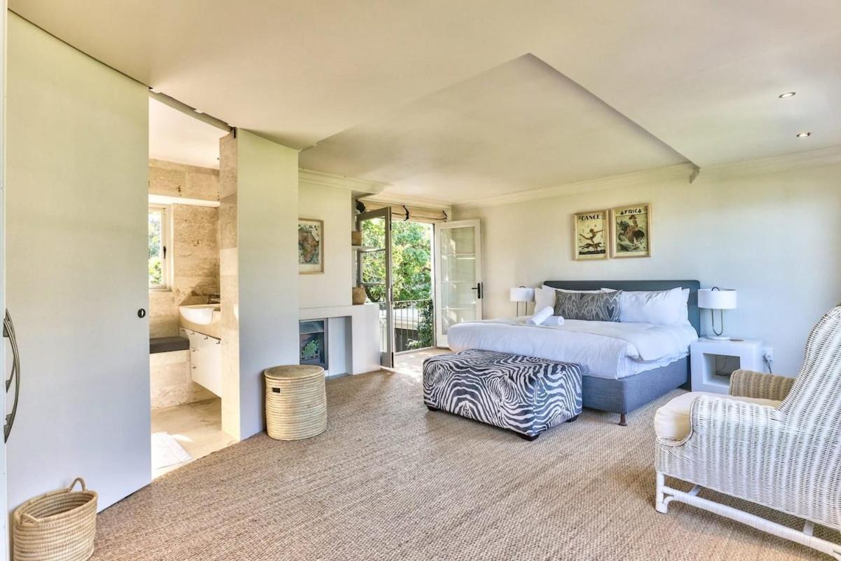 Villa Lush Family In Prestigious Area Cape Town